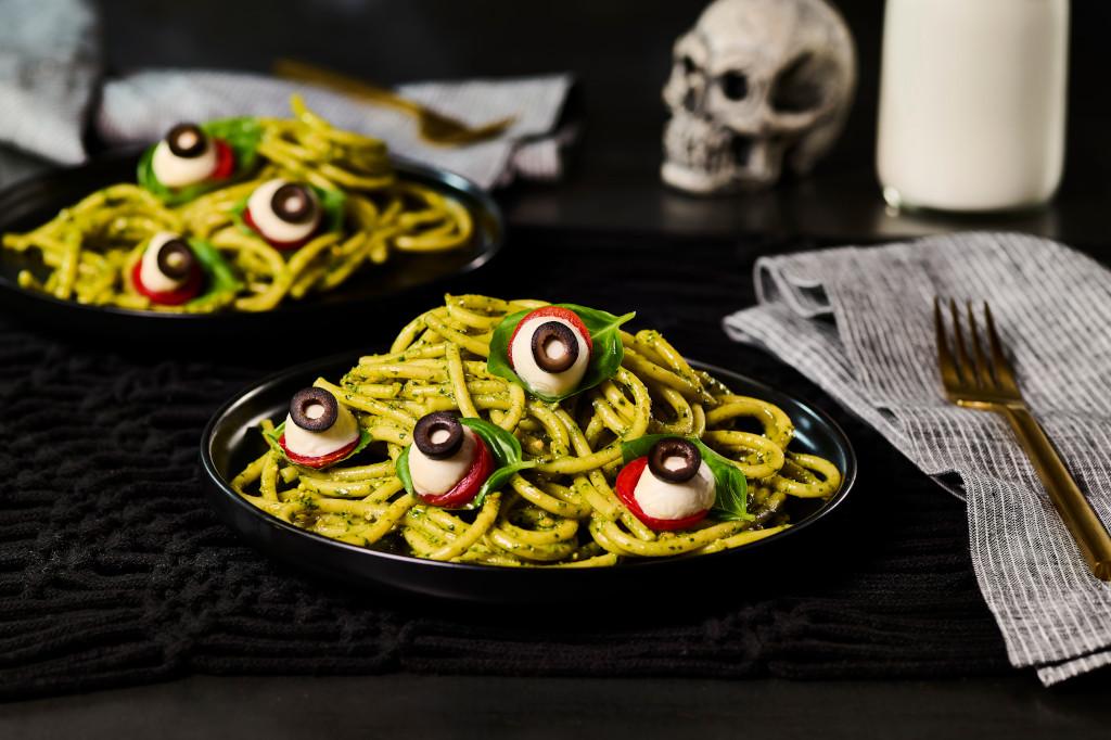 Eyes on You Pesto Pasta